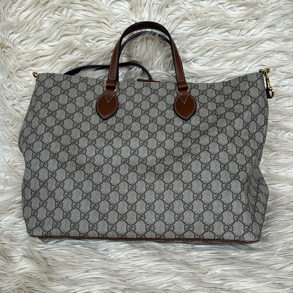 Gucci Handbags - Gorgeous Gucci Guccisima tote with brown leather trim